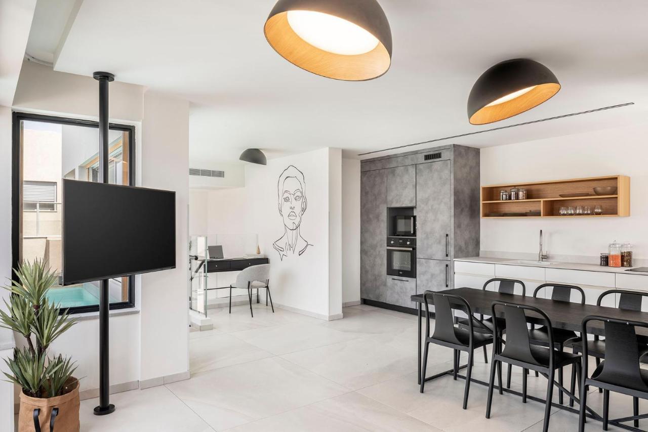 Mr. Louis - By Tlv2Go Apartment Тел Авив Екстериор снимка