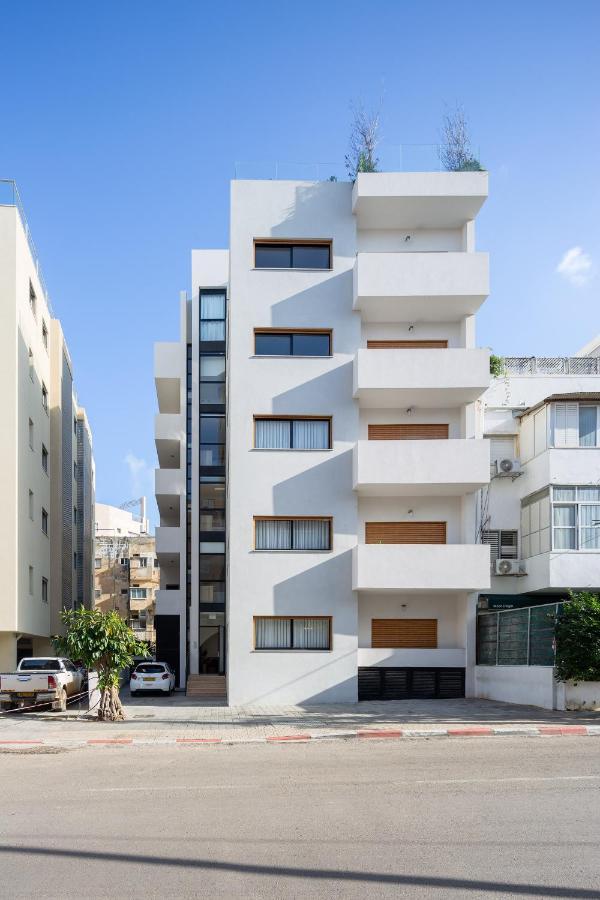 Mr. Louis - By Tlv2Go Apartment Тел Авив Екстериор снимка