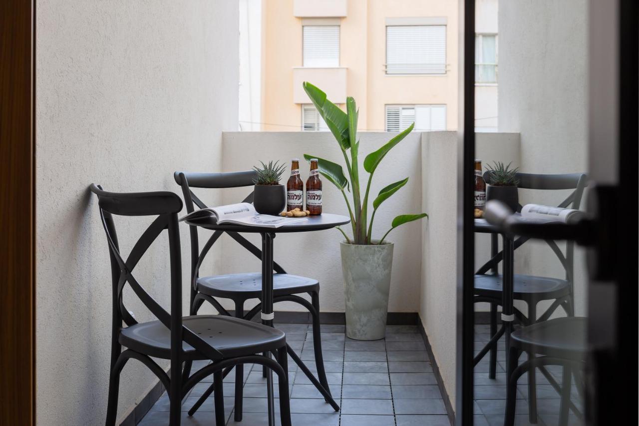Mr. Louis - By Tlv2Go Apartment Тел Авив Екстериор снимка